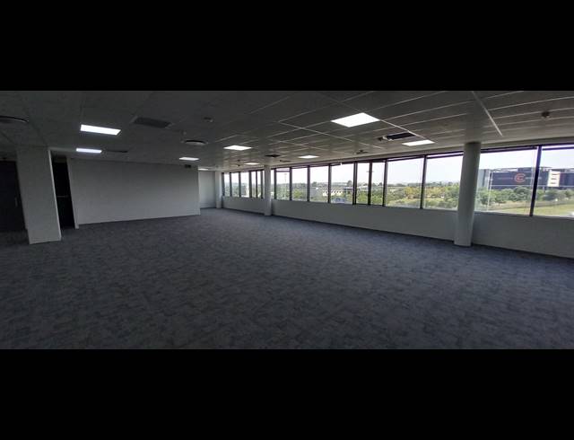 781M² OFFICE TO LET IN WOODMEAD